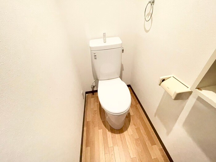 物件内観写真18　(トイレ)