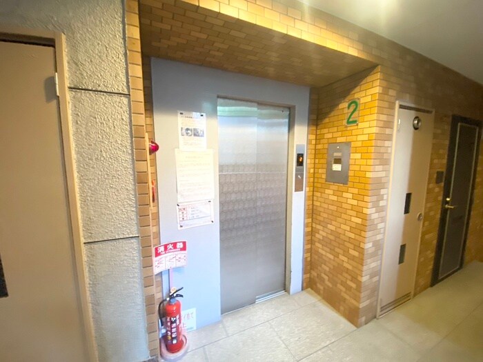 物件外観写真4　(建物設備)