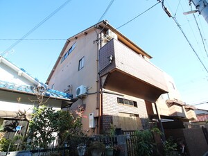 エルカンポ外観写真
