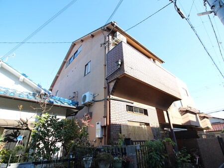 エルカンポ外観写真