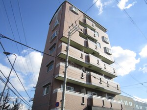 エタ－ナルスライブ外観写真