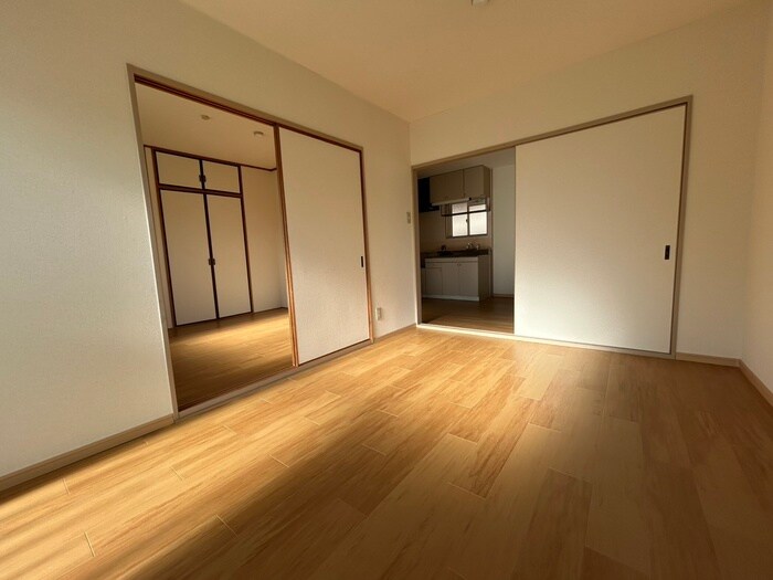 物件内観写真7　(居室)