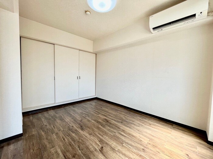 物件内観写真5　(居室)