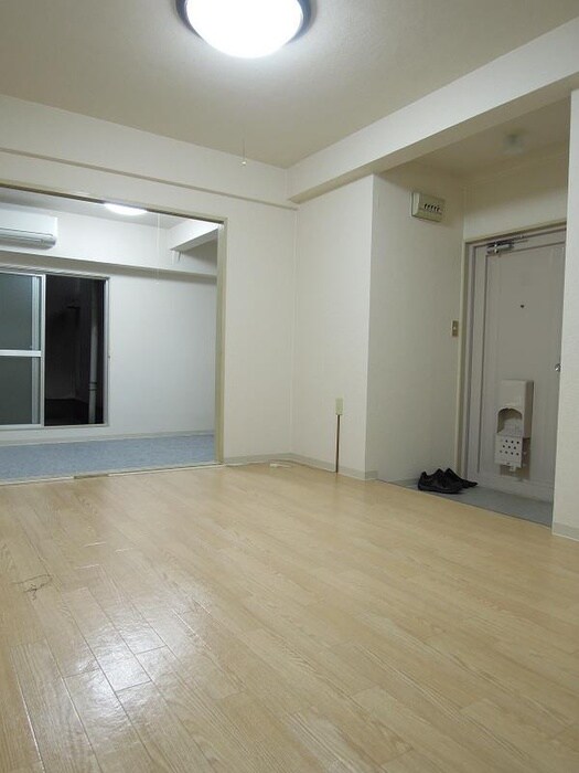 物件内観写真5　(居室)