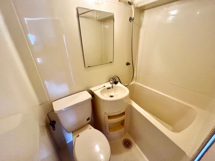 物件内観写真10　(洗面)