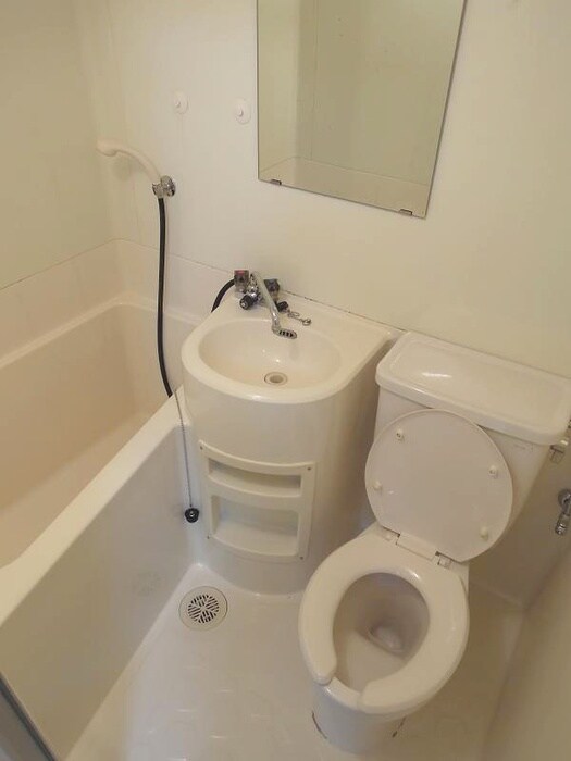 物件内観写真11　(バス／シャワールーム等)