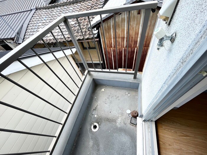 物件内観写真15　(洗濯機置場)