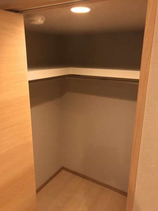 物件内観写真9　(収納)