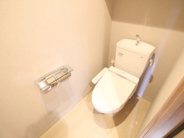 物件内観写真10　(トイレ)