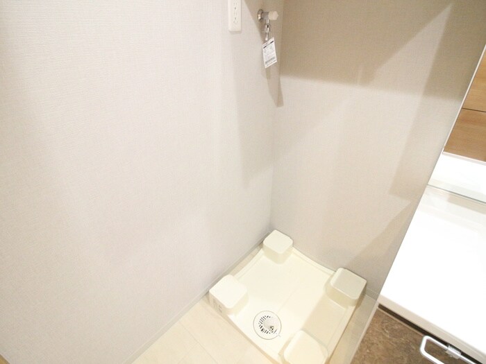 物件内観写真22　(洗濯機置場)