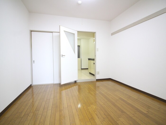 物件内観写真19　(居室)