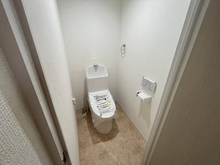 物件内観写真16　(トイレ)