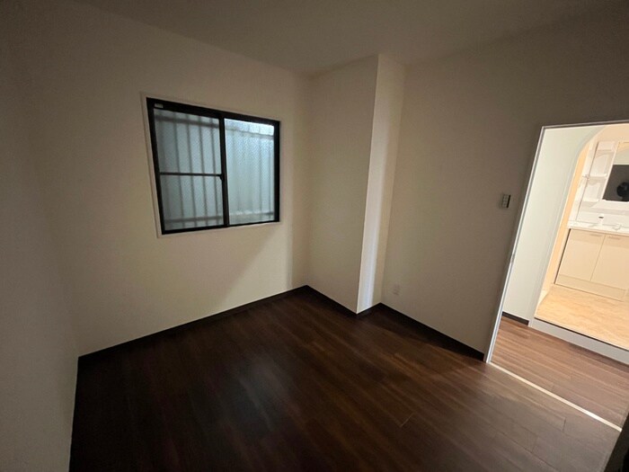 物件内観写真18　(居室)