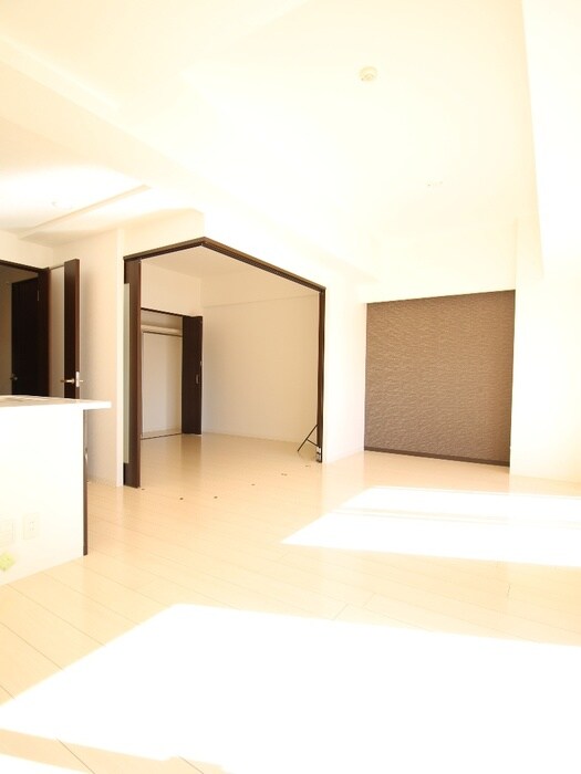 物件内観写真15　(居室)