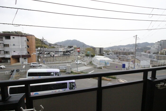 物件内観写真22　(室内からの展望)