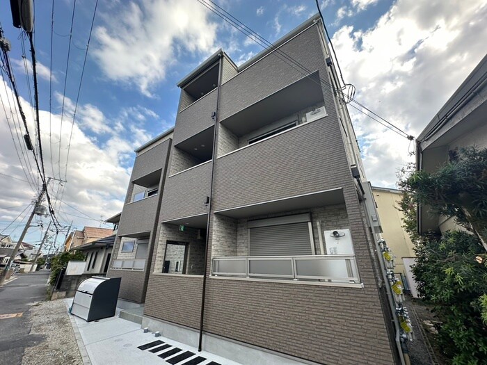 物件外観写真1　(外観写真)