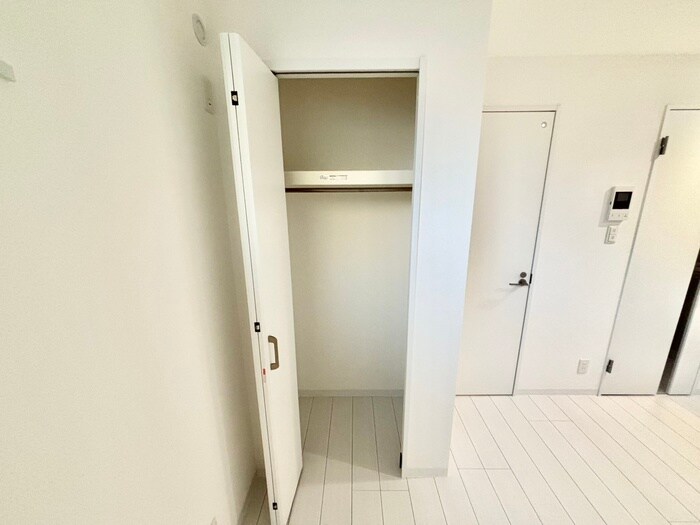 物件内観写真15　(収納)