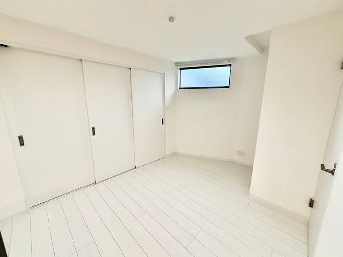 物件内観写真19　(居室)