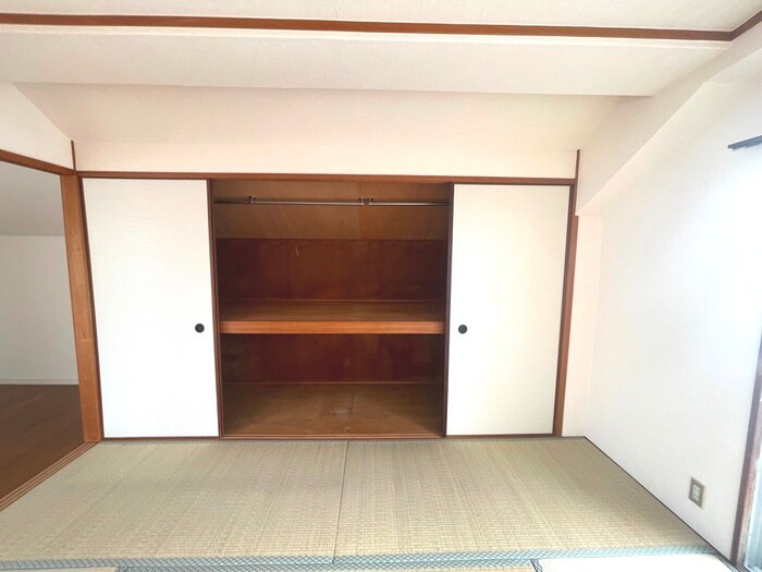 物件内観写真15　(収納)