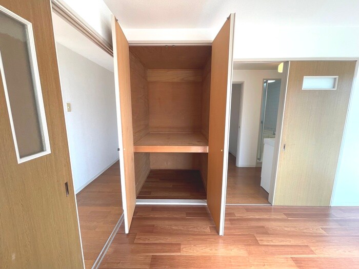 物件内観写真16　(収納)