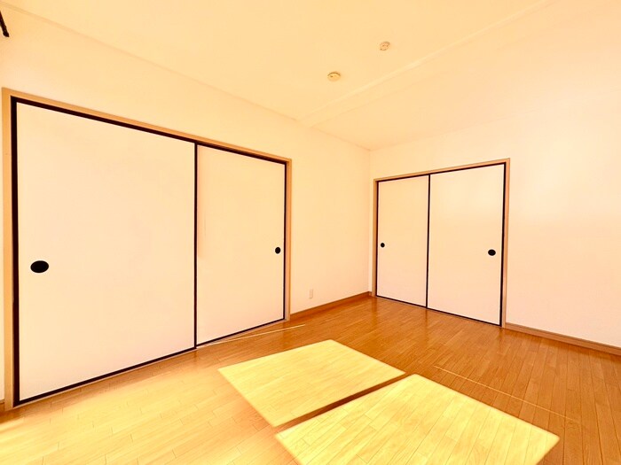 物件内観写真8　(居室)