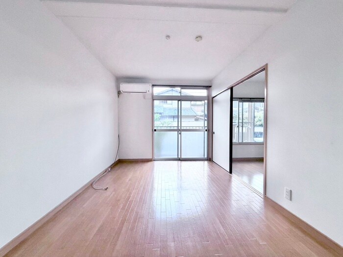 物件内観写真21　(居室)