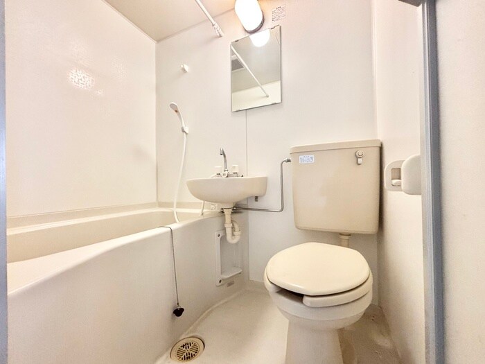 物件内観写真8　(バス／シャワールーム等)