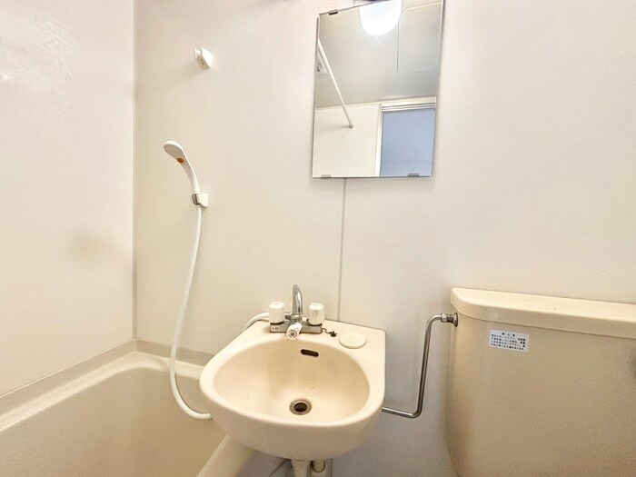 物件内観写真10　(洗面)