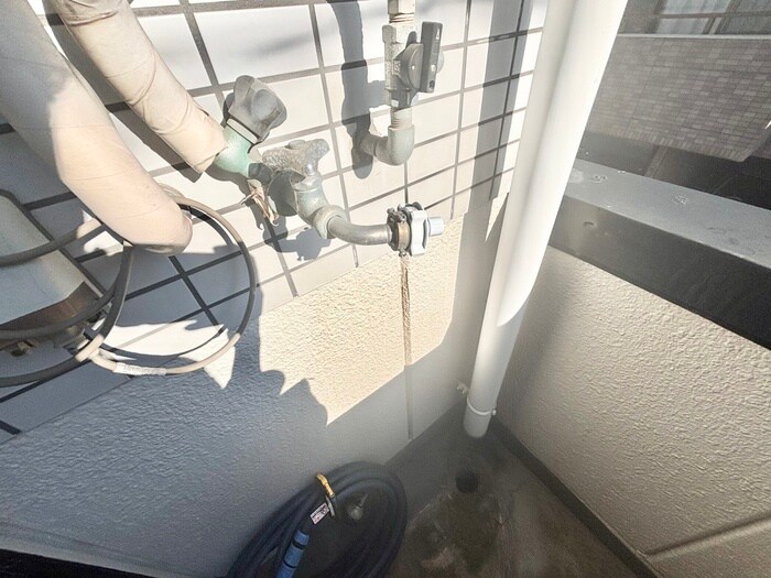 物件内観写真15　(洗濯機置場)