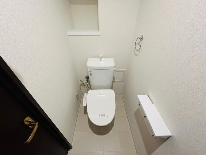 物件内観写真12　(トイレ)