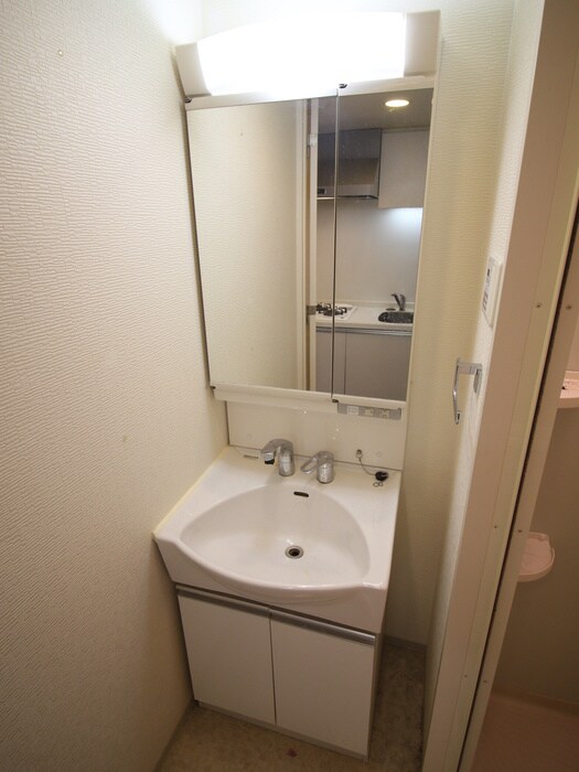 物件内観写真9　(洗面)