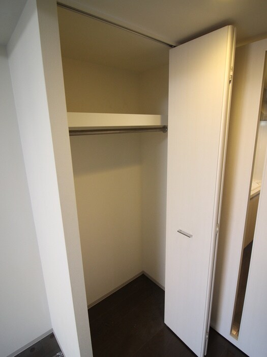 物件内観写真20　(収納)