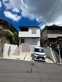 男山松里貸家