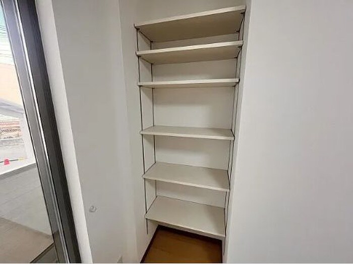 物件内観写真8　(収納)
