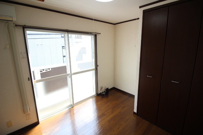 物件内観写真15　(居室)