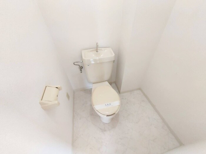 物件内観写真13　(トイレ)