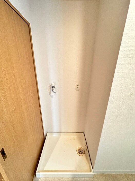 物件内観写真20　(洗濯機置場)