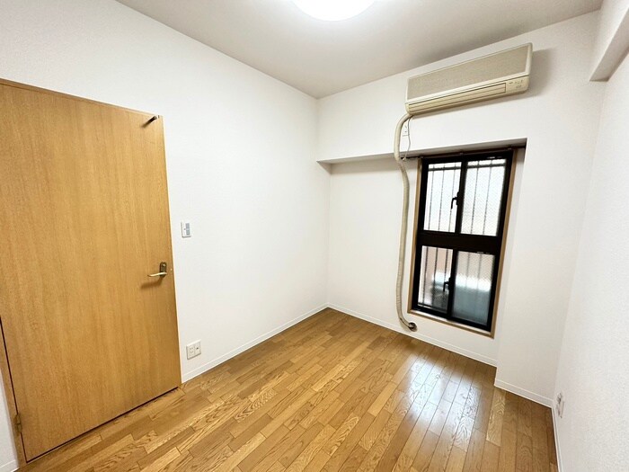 物件内観写真22　(居室)