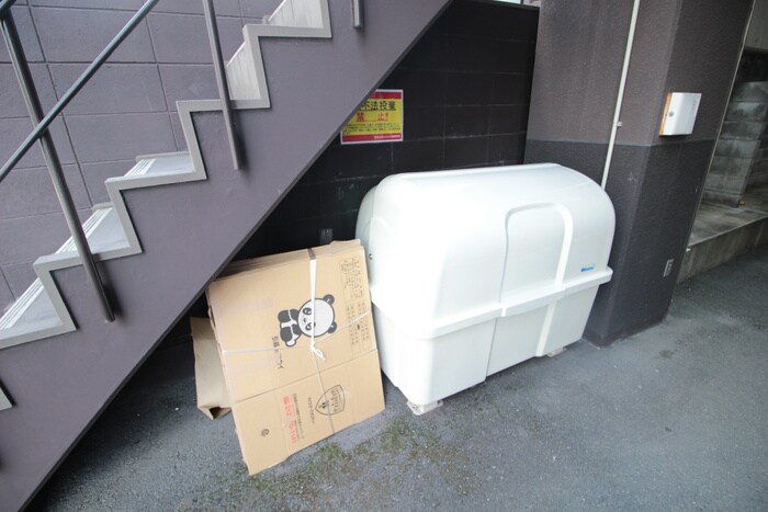 物件外観写真6　(建物設備)