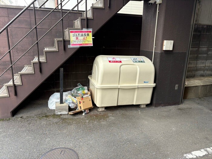 物件外観写真6　(建物設備)