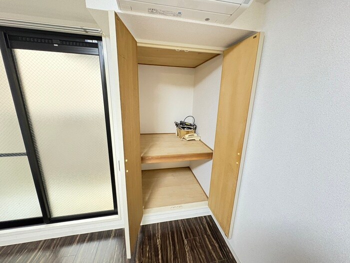 物件内観写真11　(収納)