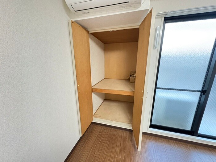 物件内観写真11　(収納)