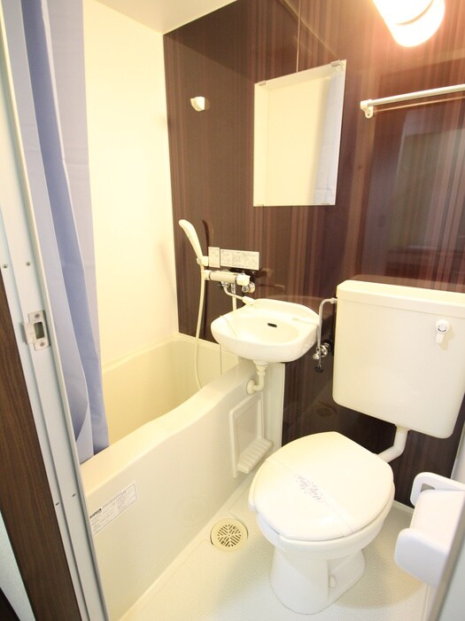 物件内観写真9　(バス／シャワールーム等)