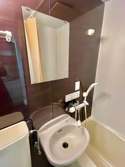 物件内観写真13　(洗面)