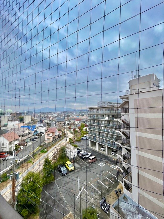 物件内観写真16　(室内からの展望)