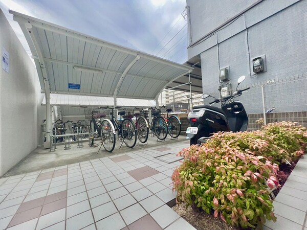 駐輪場