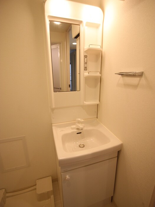 物件内観写真9　(洗面)