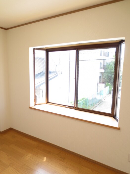 物件内観写真14　(居室)