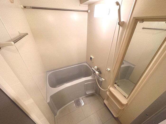 物件内観写真9　(バス／シャワールーム等)