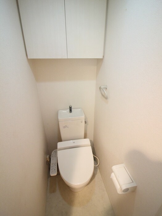 物件内観写真14　(トイレ)